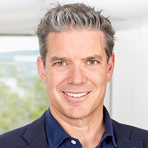 Tom Hanan, Referent DEX23