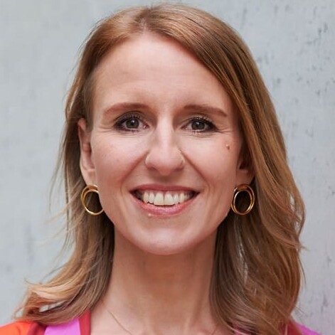 Verena Gründel, Referentin DEX24