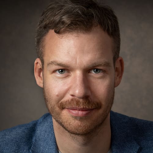 Merlin Bauer, Referent DEX24